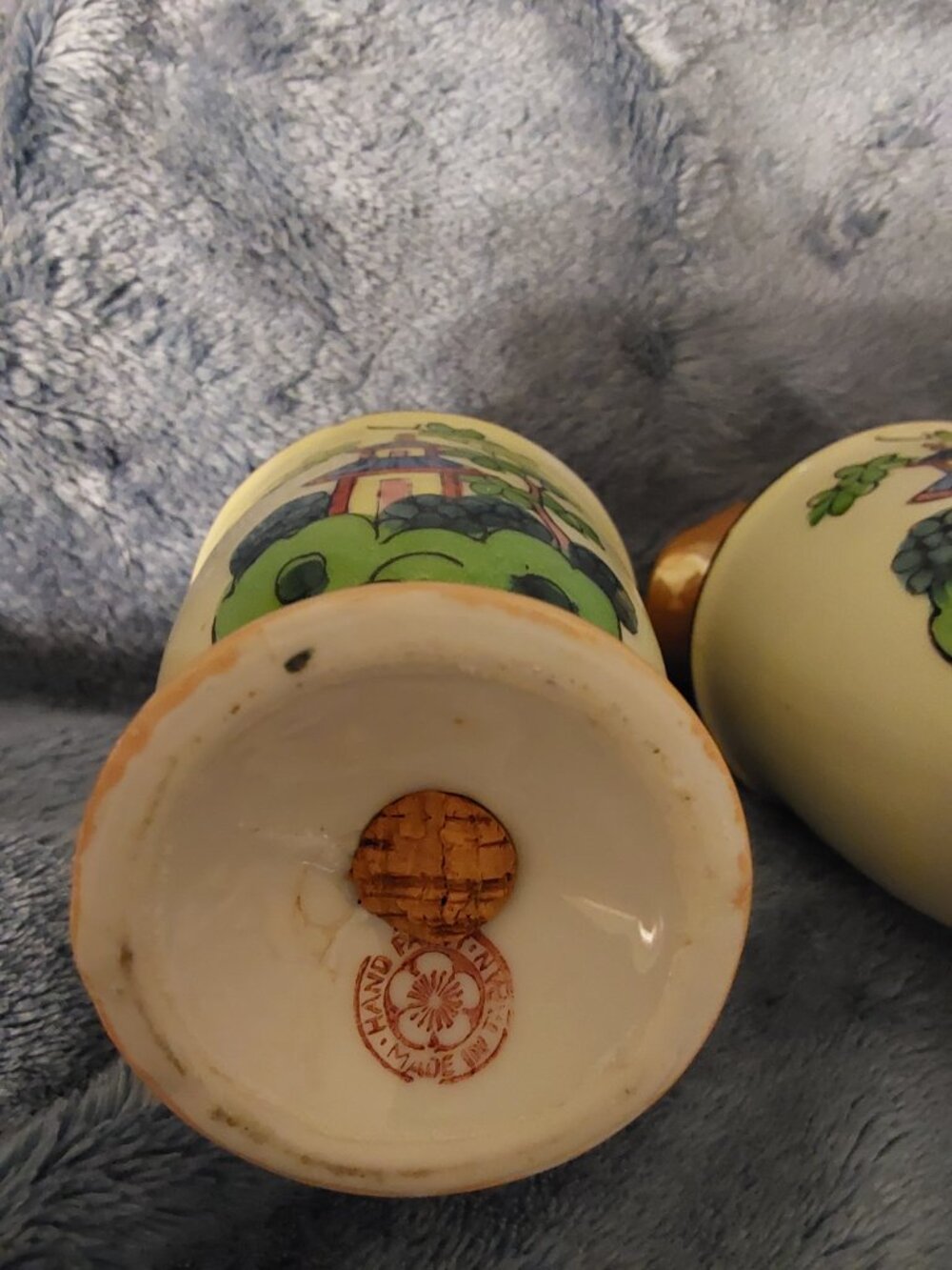 Made in Japan Hand Painted Vintage Lusterware Sugar Shaker and Creamer Set - Picture 11 of 16